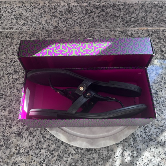 TORY BURCH | Miller Sandal - Picture 16 of 16